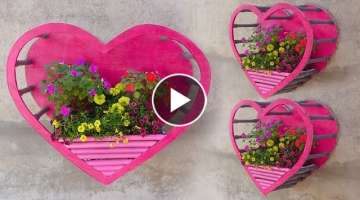 Colorful Garden from Plastic Bottles, Make Beautiful Wall-mounted Flower Pots
