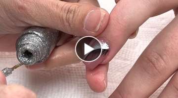 Amazing line nail art design/YouTube Amy Huynh
